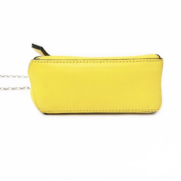 LOEWE CALFSKIN NANO PUZZLE SHOULDER BAG - Picture 2 of 11